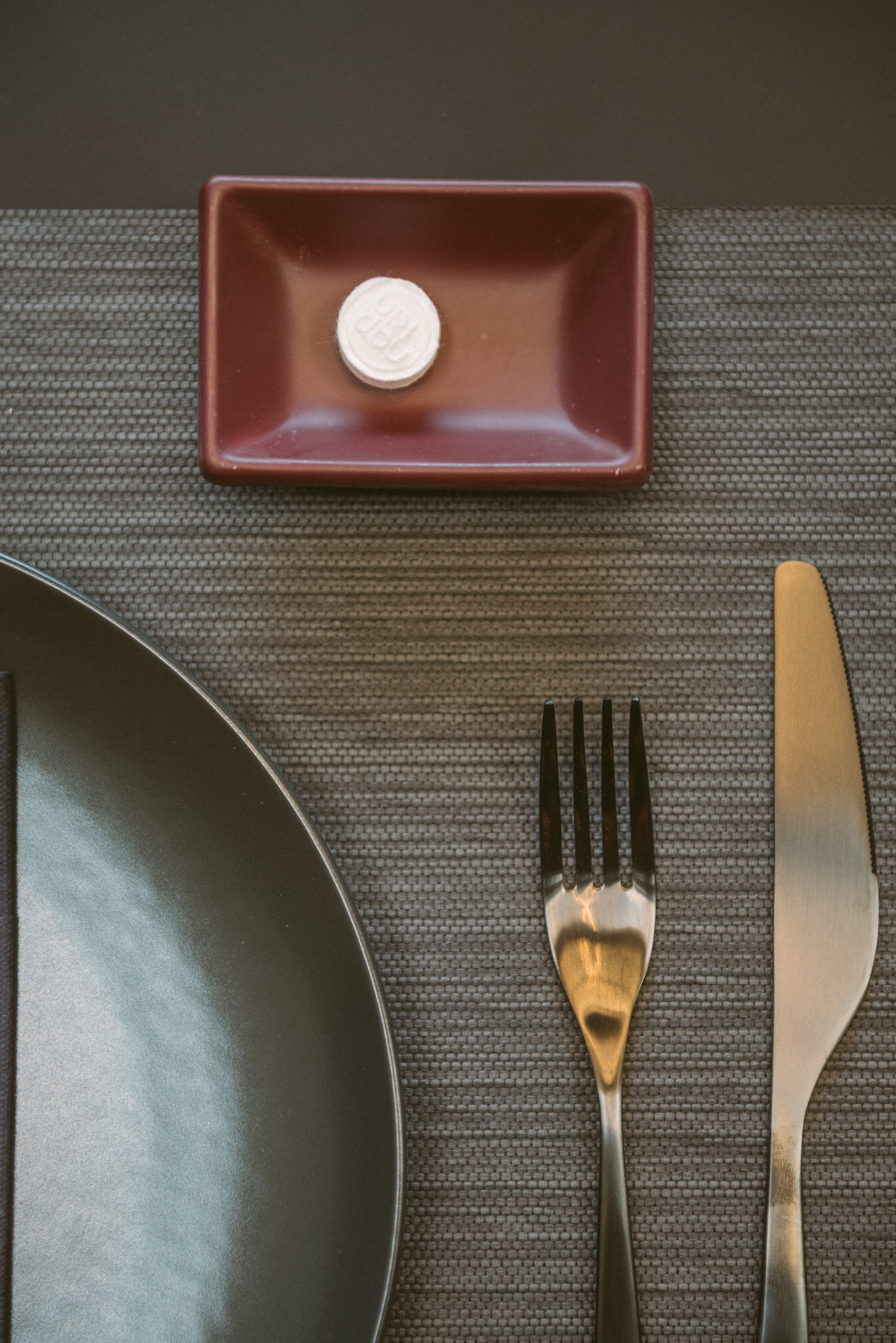 BURGUNDY CUP Burgundy Melamine Resin Cup for Napkin Courtesy Service