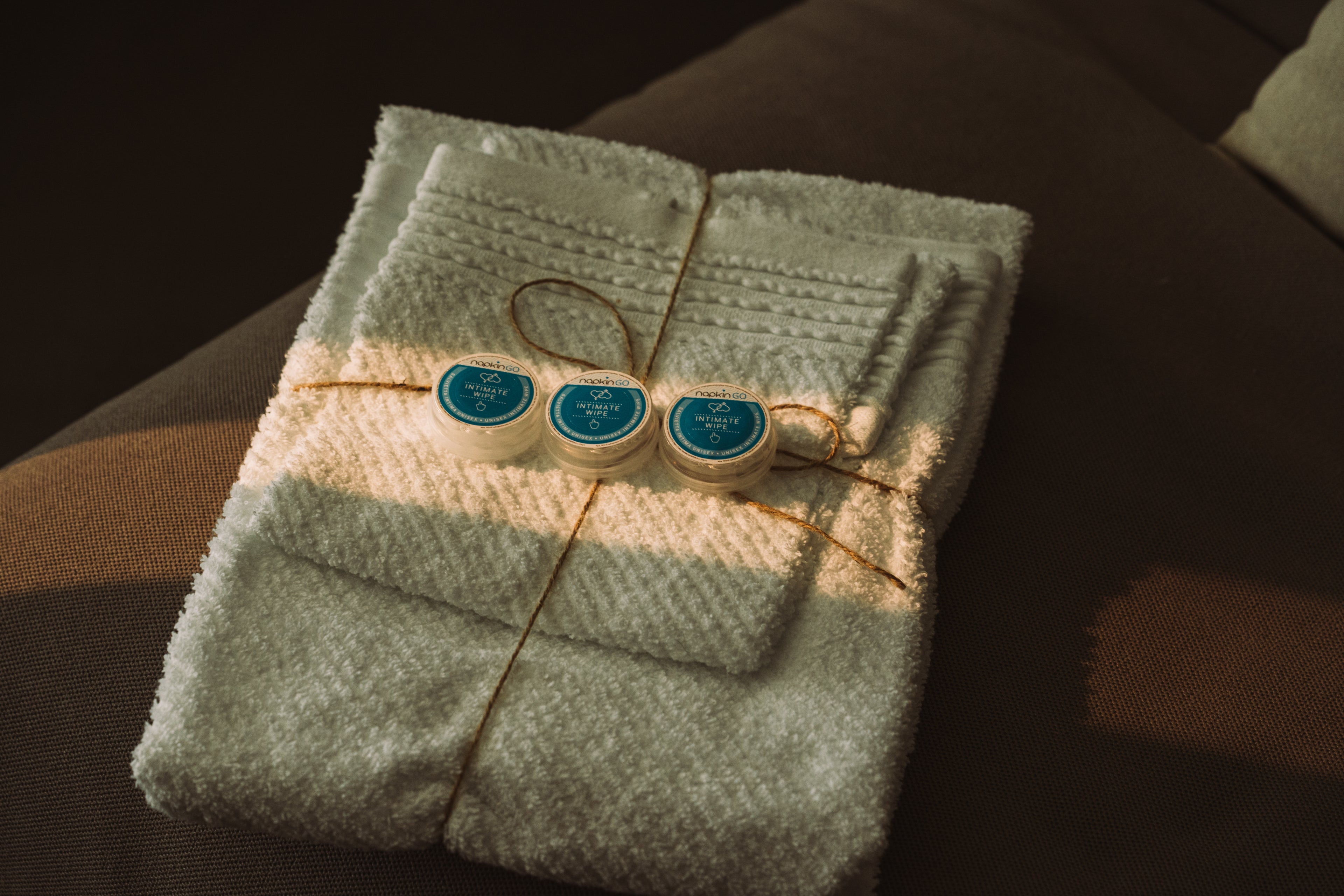 NAPKIN GO INTIMATE Single-Use Moistened Wipe for Personal Hygiene